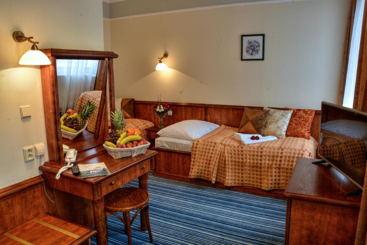 Spa & Wellness Hotel Harmonie Marianske Lazne Exterior foto