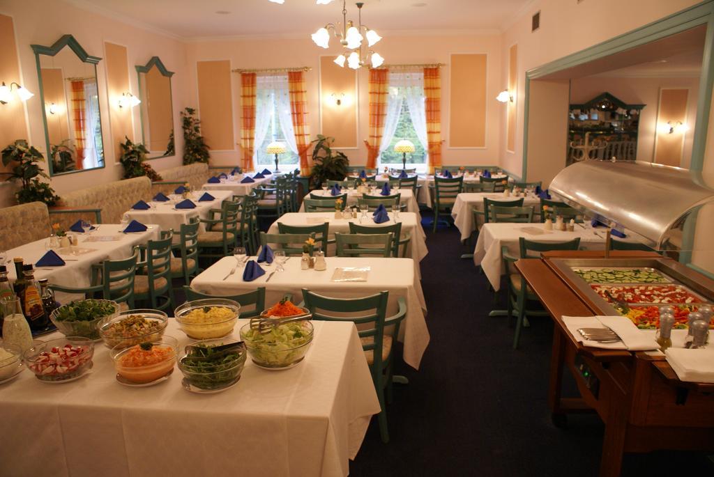 Spa & Wellness Hotel Harmonie Marianske Lazne Exterior foto