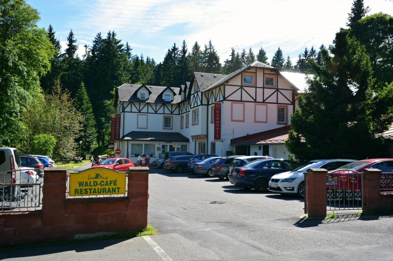 Spa & Wellness Hotel Harmonie Marianske Lazne Exterior foto